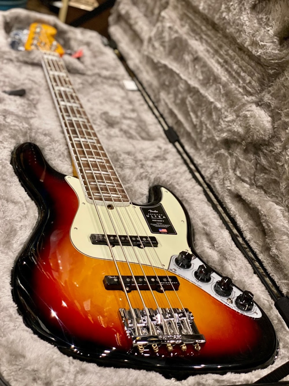 クリスマス特集2022 Fender AM Ultra Jazz Bass V ピックガード re 